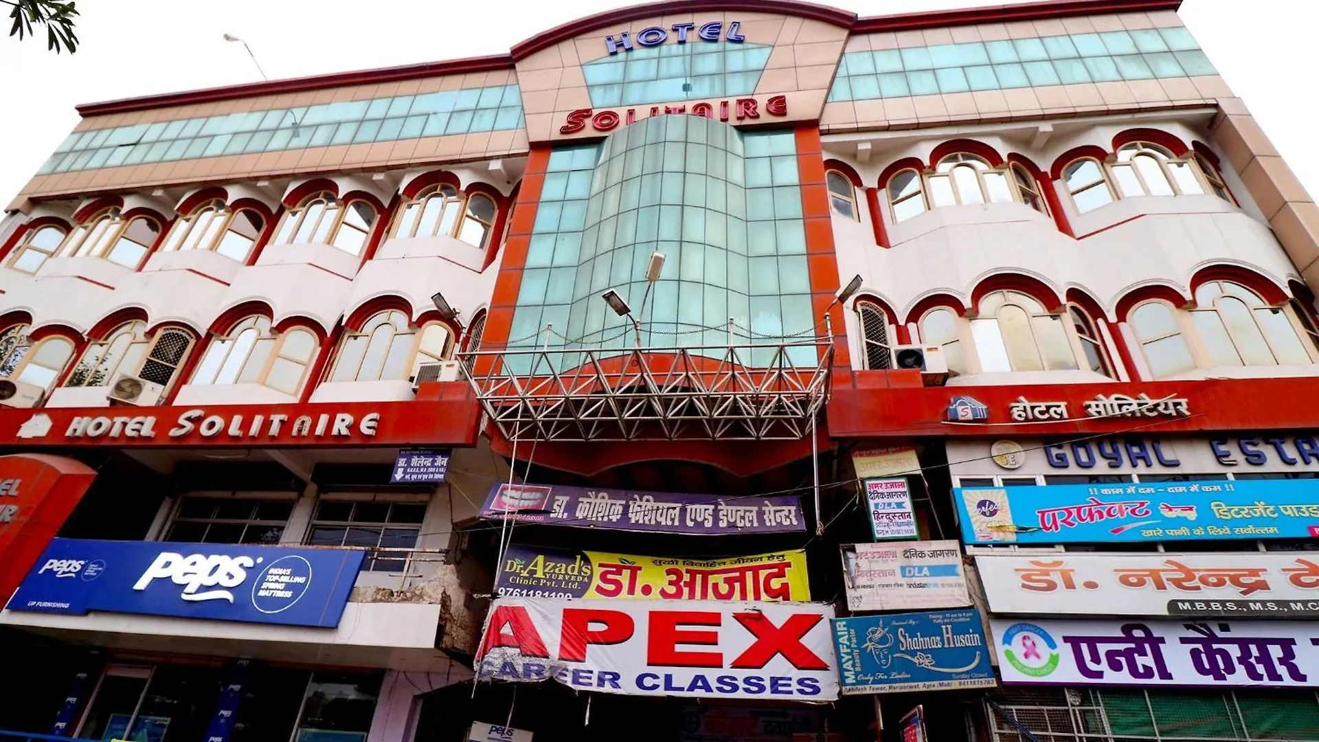 Oyo Hotel Solitaire & Restaurant Agra