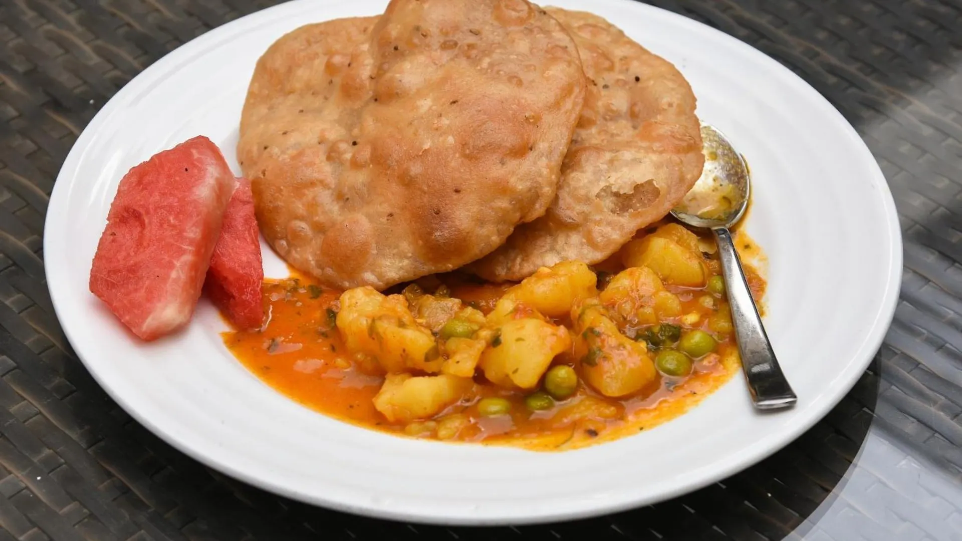 Oyo Hotel Solitaire & Restaurant Agra   Agra (Uttar Pradesh)